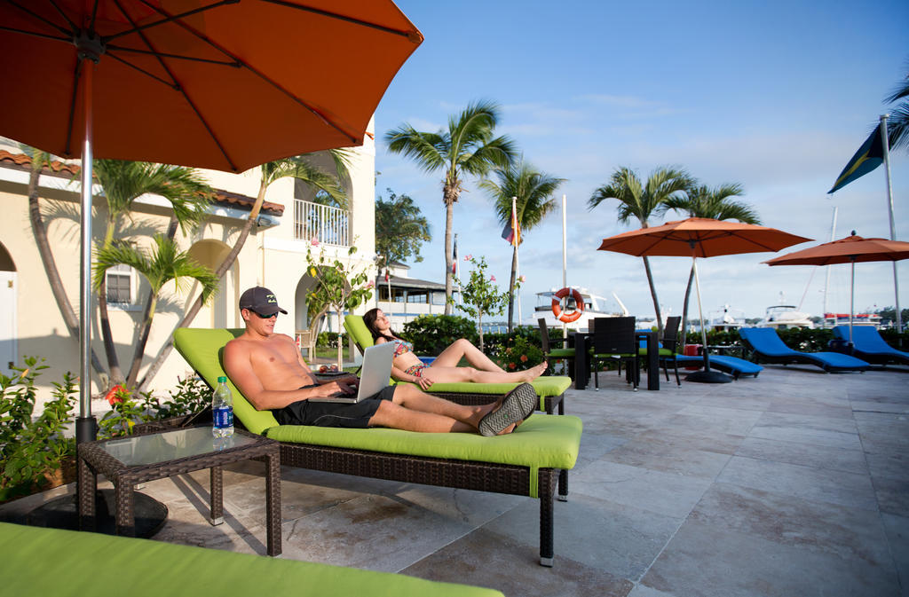 Paradise Harbour Club & Marina Nassau Exterior photo